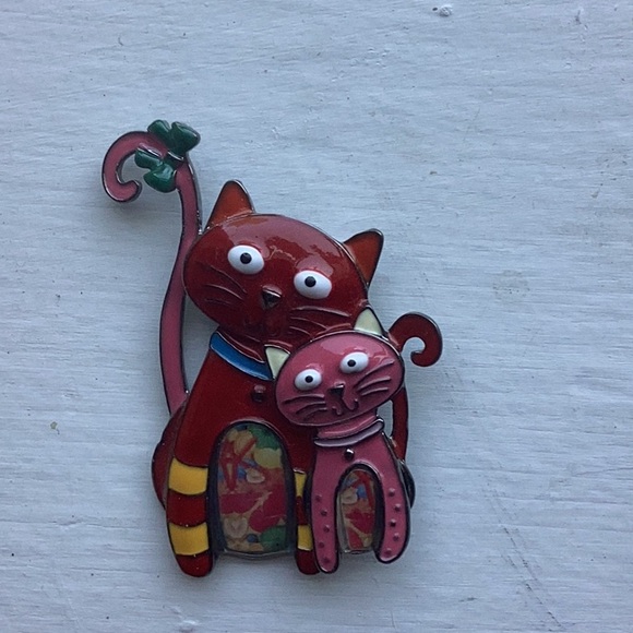 Kitty cat brooch with two kitties great red colors whimsical for fun - Picture 3 of 4